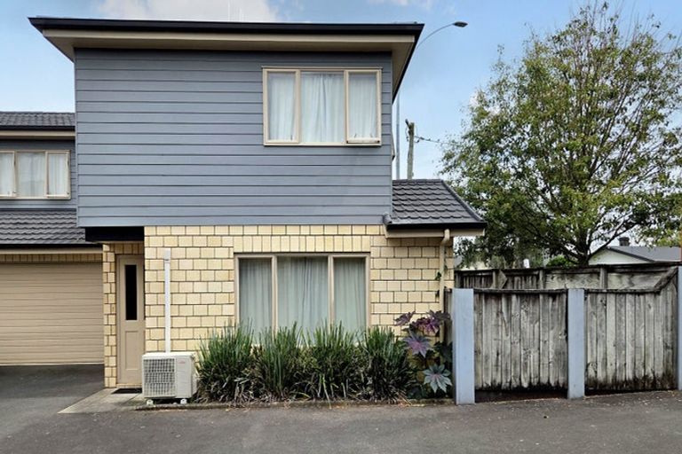 Photo of property in 2 Gary John Lane, Frankton, Hamilton, 3204