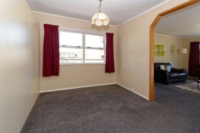 Photo of property in 21 Thornton Place, Melville, Hamilton, 3206