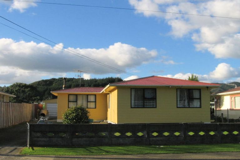 Photo of property in 54 Konini Street, Wainuiomata, Lower Hutt, 5014