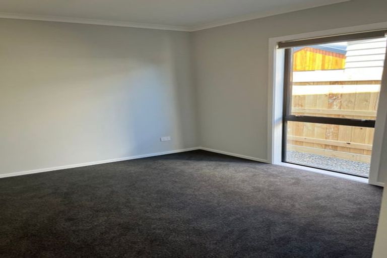 Photo of property in 9 Koru Loop, Paraparaumu, 5032