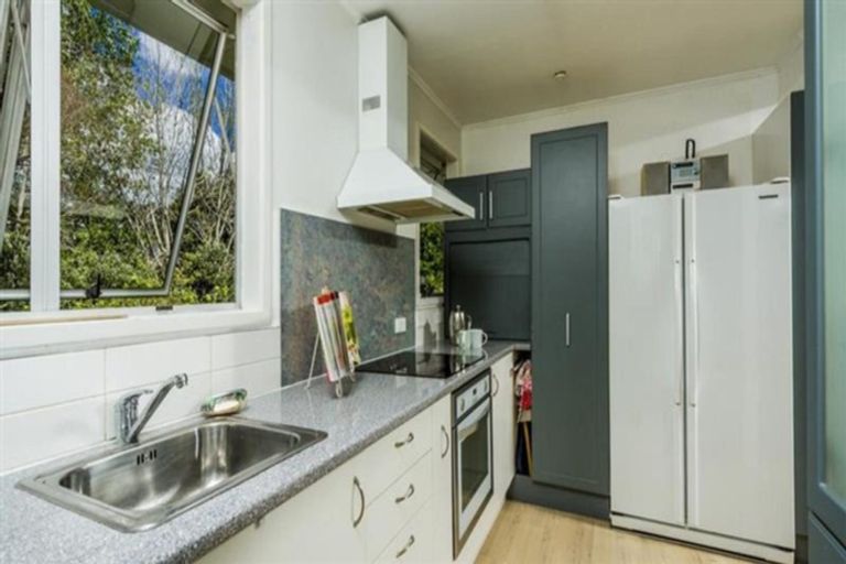 Photo of property in 26 Freya Place, Torbay, Auckland, 0630