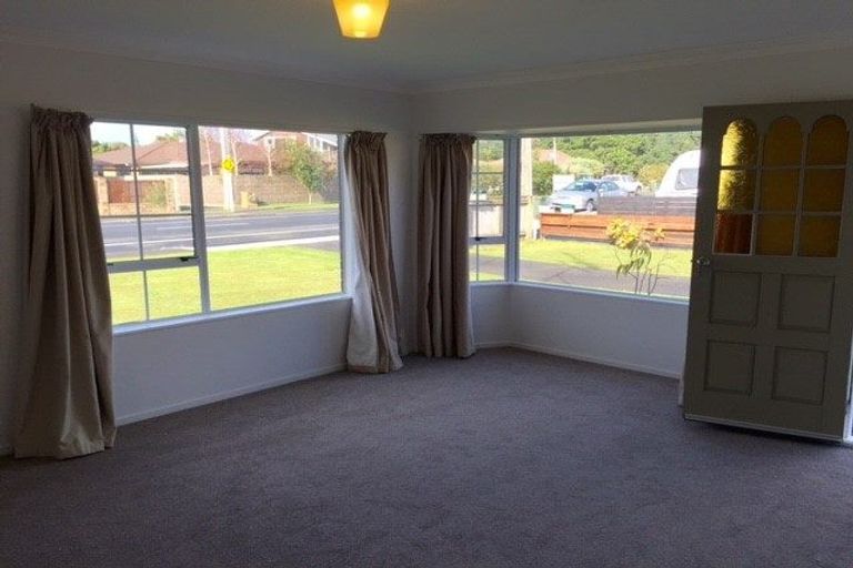 Photo of property in 21a Riverside Road, Orewa, 0931