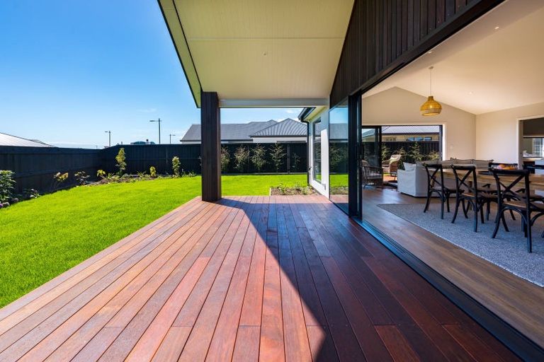 Photo of property in 30 Nikau Drive, Redwoodtown, Blenheim, 7201