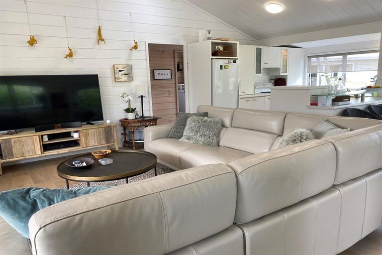 Photo of property in 15 The Dunes, Pauanui, Hikuai, 3579