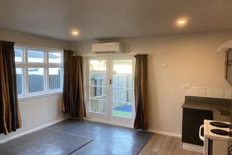 Photo of property in 3/163 Edgeware Road, Edgeware, Christchurch, 8013