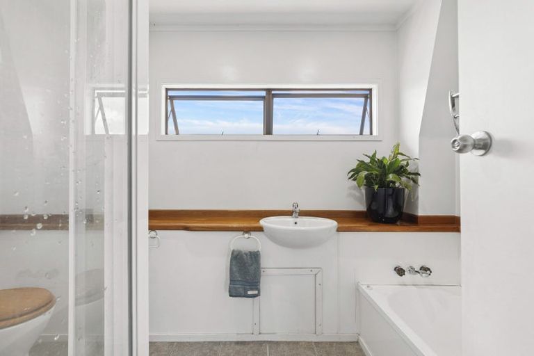 Photo of property in 2237 State Highway 2, Maramarua, Pokeno, 2471