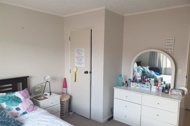 Photo of property in 124 Guppy Road, Taradale, Napier, 4112