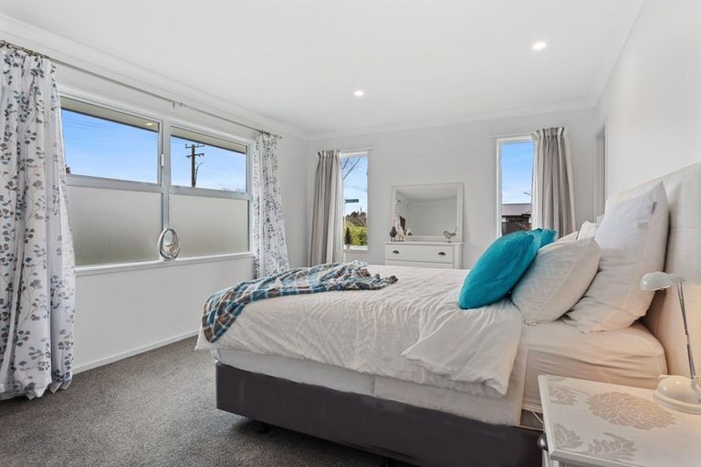 Photo of property in 2 Macphail Avenue, Rangiora, 7400