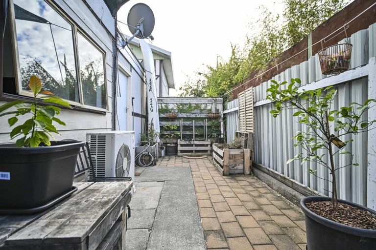 Photo of property in 4/702 Grays Road, Mahora, Hastings, 4120