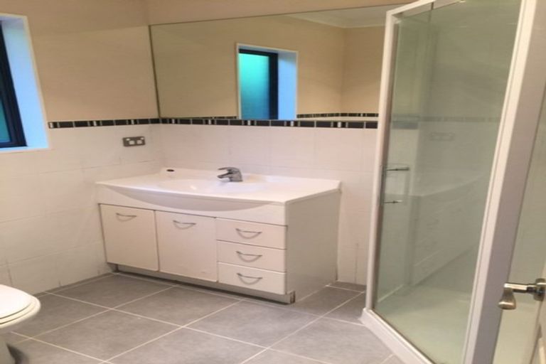 Photo of property in 63a Seabrook Avenue, New Lynn, Auckland, 0600