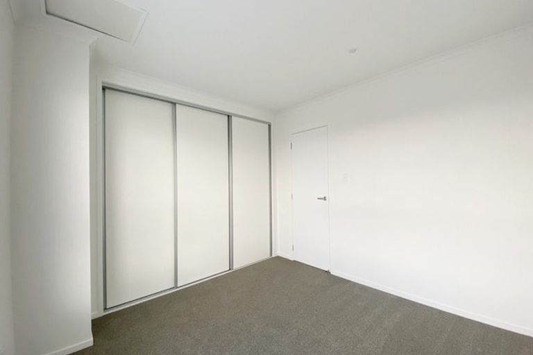 Photo of property in 4/1 Scott Road, Hobsonville, Auckland, 0616