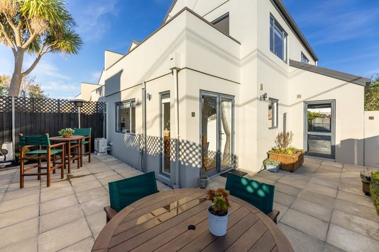 Photo of property in 1/42 Champion Street, Edgeware, Christchurch, 8013