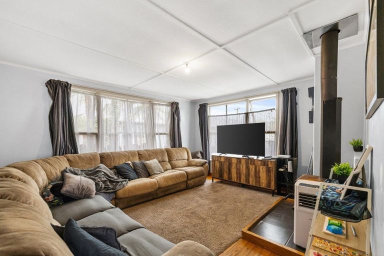 Photo of property in 8 Meadowbank Crescent, Fordlands, Rotorua, 3015