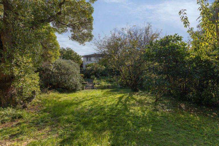 Photo of property in 166 Wellington Road, Paekakariki, 5034