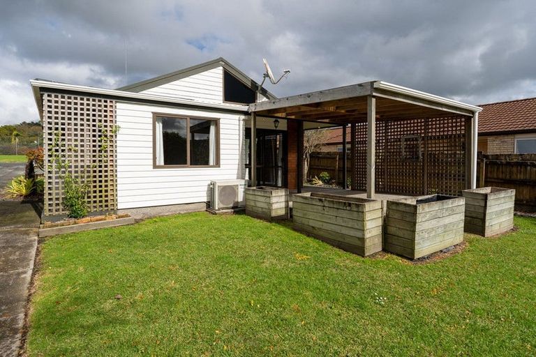 Photo of property in 11 Grey Street, Kawakawa, 0210