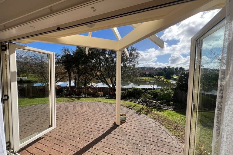 Photo of property in 6/23 Lakeside Drive, Orewa, 0931
