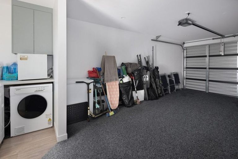 Photo of property in 29 Comber Place, Johnsonville, Wellington, 6037