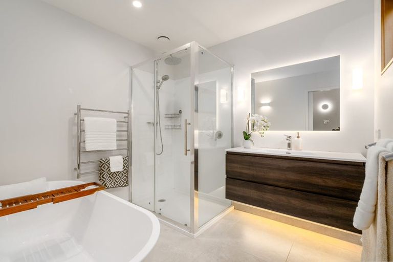 Photo of property in 16 Chilton Drive, Mairehau, Christchurch, 8052