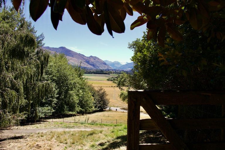 Photo of property in 515 Mount Barker Road, Wanaka, 9382