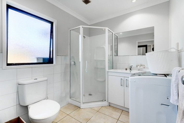 Photo of property in 241 Paremoremo Road, Lucas Heights, Auckland, 0632