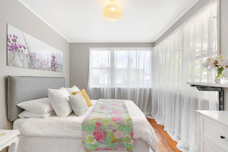 Photo of property in 16 Otuhiwai Crescent, Tikipunga, Whangarei, 0112