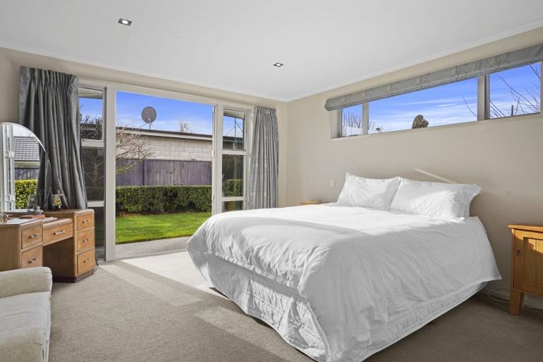 Photo of property in 50 Oakwood Drive, Rangiora, 7400