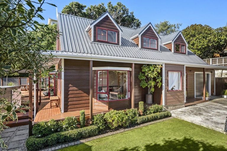 Photo of property in 10a Darlington Road, Miramar, Wellington, 6022