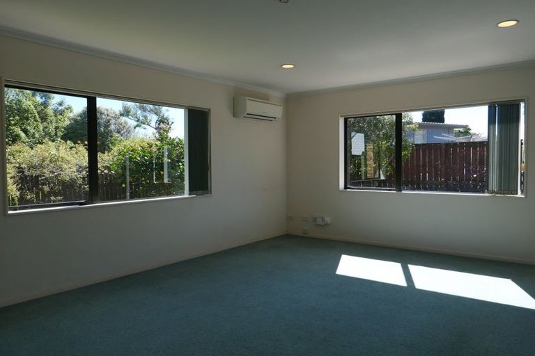 Photo of property in 15b Walton Road, Paraparaumu Beach, Paraparaumu, 5032