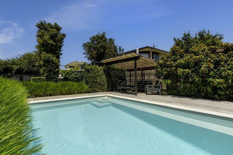 Photo of property in 6 Laing Place, Otumoetai, Tauranga, 3110