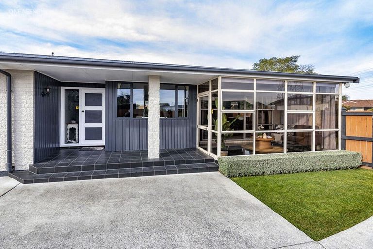 Photo of property in 8 Springmead Place, Hornby, Christchurch, 8042