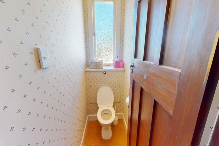 Photo of property in Arlesford House, 202 State Highway 3, Westmere, Whanganui, 4574