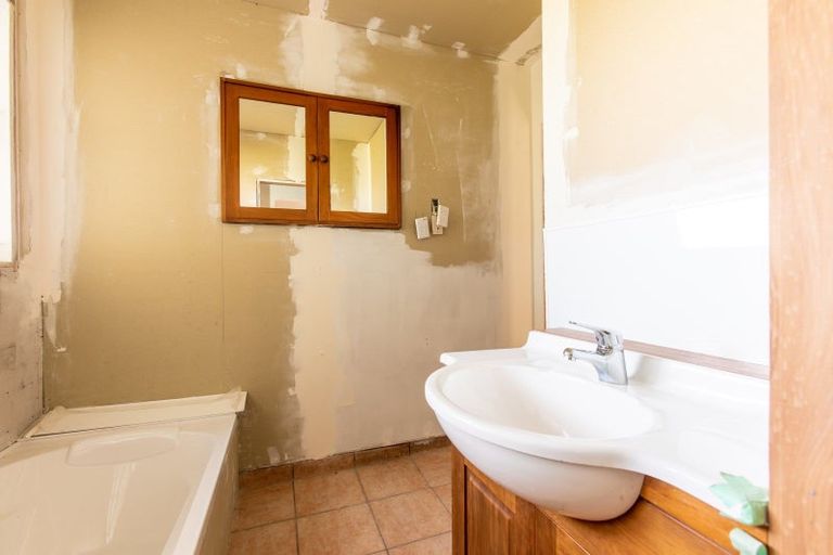 Photo of property in 82 Guy Street, Dannevirke, 4930