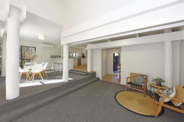 Photo of property in 210 Riverlaw Terrace, Saint Martins, Christchurch, 8022