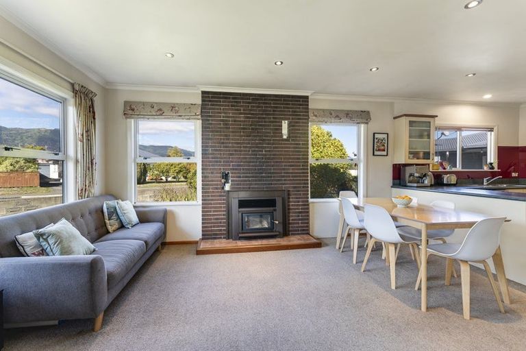 Photo of property in 22 Tennyson Crescent, Stoke, Nelson, 7011