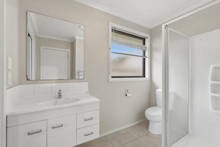 Photo of property in 46 Ward Street, Palmerston North, 4410