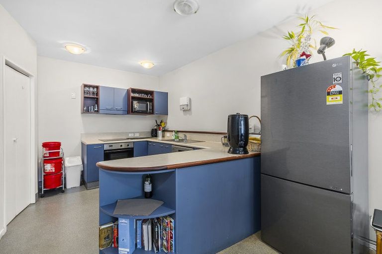 Photo of property in Luxford Villas, 111/72 Herald Street, Berhampore, Wellington, 6023