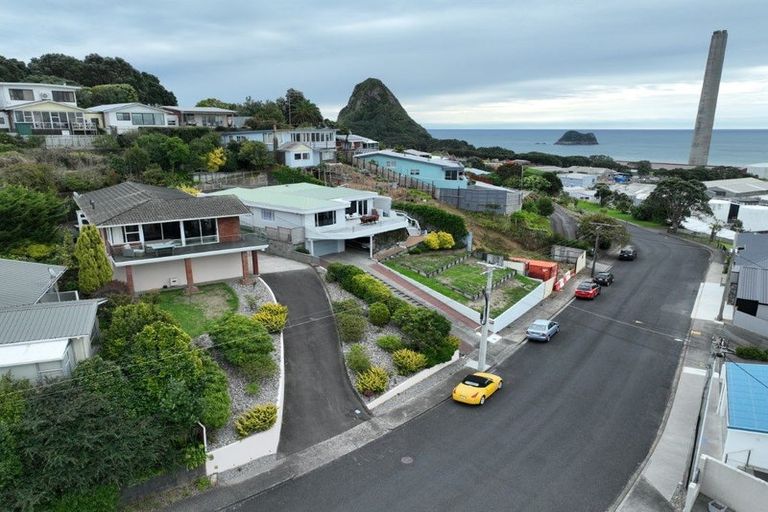 Photo of property in 11 Findlay Street, Moturoa, New Plymouth, 4310