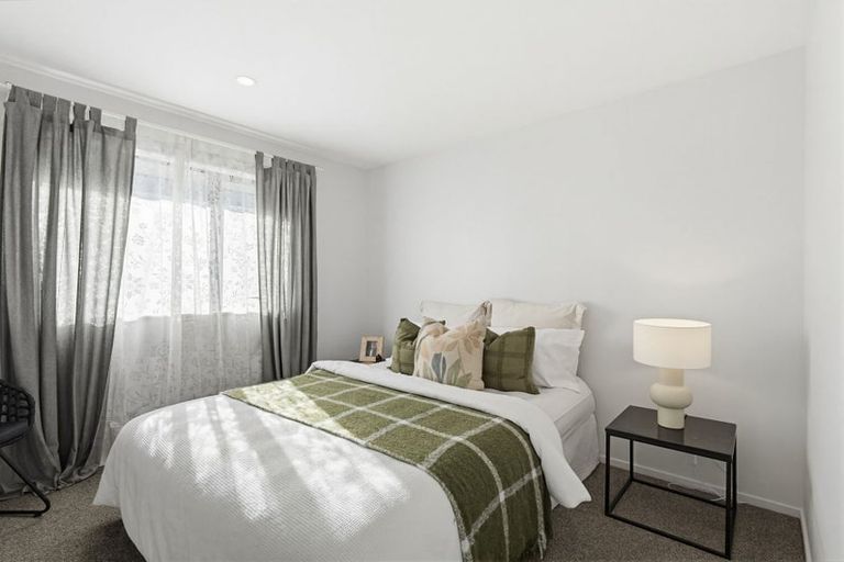 Photo of property in 17 Agathis Crescent, Wigram, Christchurch, 8025