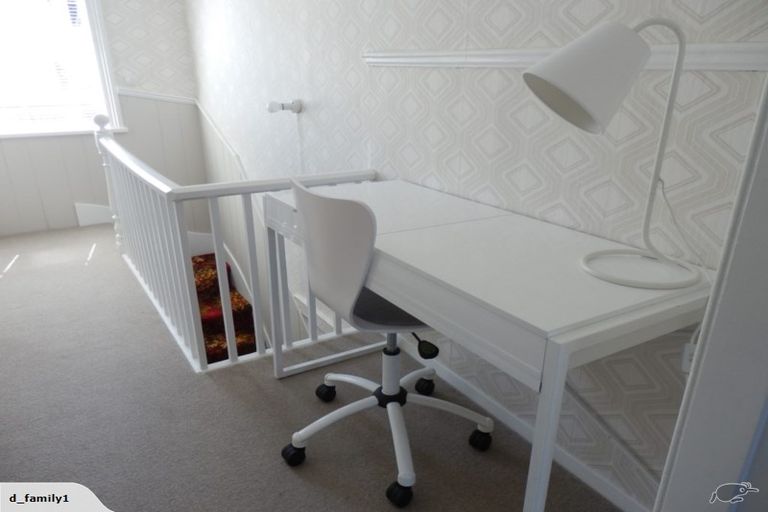 Photo of property in 30 Sussex Street, Mount Cook, Wellington, 6021