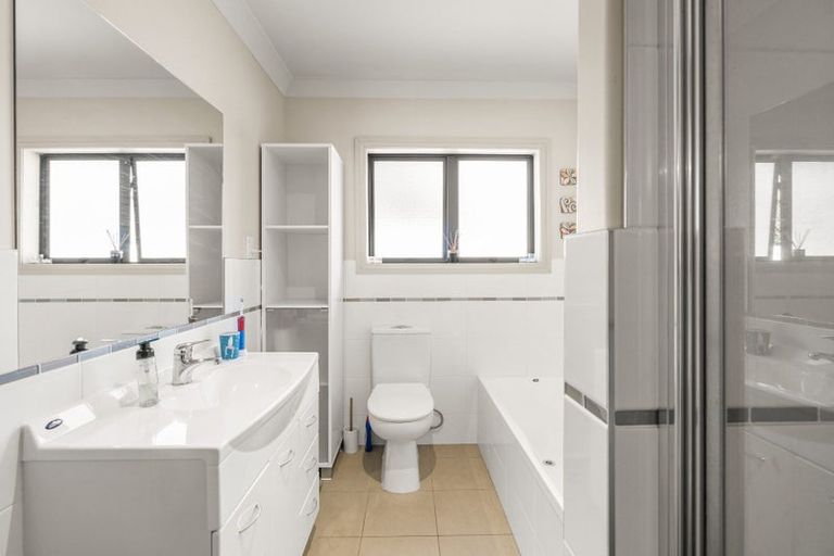 Photo of property in 55 Twickenham Place, Nawton, Hamilton, 3200