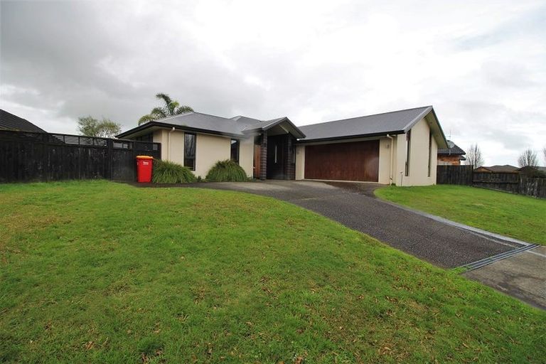 Photo of property in 99 Saint James Drive, Huntington, Hamilton, 3210