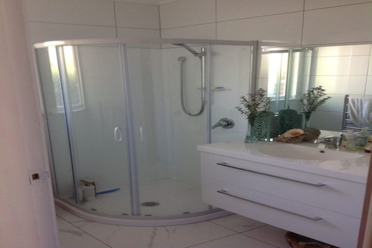 Photo of property in 4/30 Edgeware Road, St Albans, Christchurch, 8014