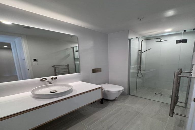 Photo of property in 402/32 Anzac Road, Browns Bay, Auckland, 0630