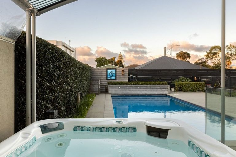 Photo of property in 220a Valley Road, Mount Maunganui, 3116