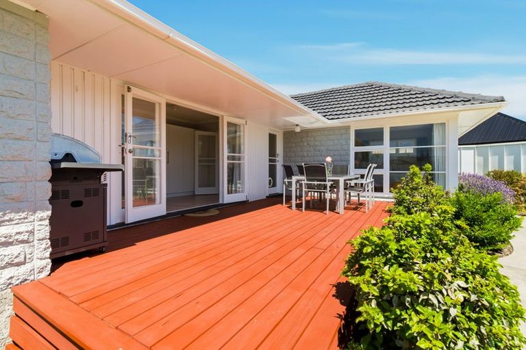 Photo of property in 75 Moffett Street, Islington, Christchurch, 8042