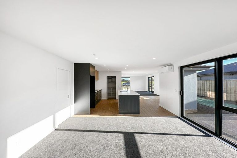 Photo of property in 124 Dunns Crossing Road, Rolleston, 7614