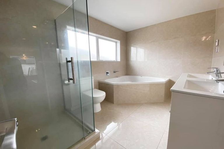 Photo of property in 13 Cranford Drive, Flat Bush, Auckland, 2019