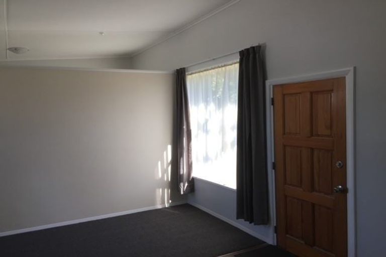 Photo of property in 49 Eatwell Avenue, Paraparaumu Beach, Paraparaumu, 5032