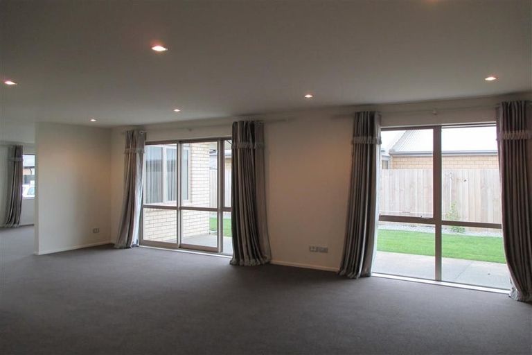 Photo of property in 24 Maclaren Road, Wigram, Christchurch, 8042