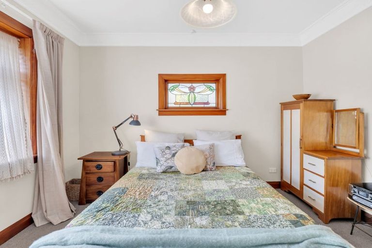 Photo of property in 13 Ross Street, Marton, 4710
